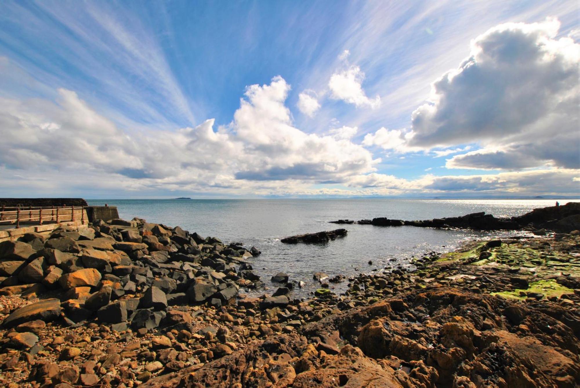 Aqua Vista- Seafront Cottage Cellardyke แอนสตรัทเธอร์ ภายนอก รูปภาพ